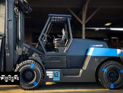 The first high-capacity lithium electric marina forklift now available through XL Lifts / Wiggins Lift / Taylor Machine Works
