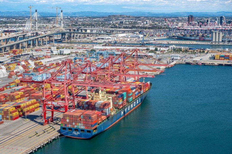 Port of Long Beach overhead cranes