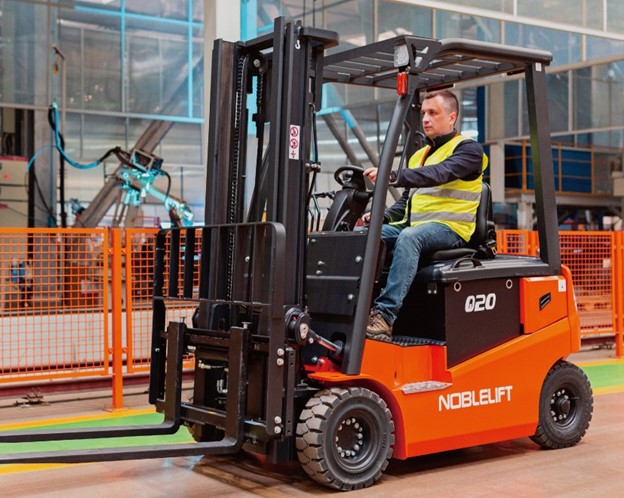 Noblelift-Q-Series-LITHIUM-IRON-Forklift