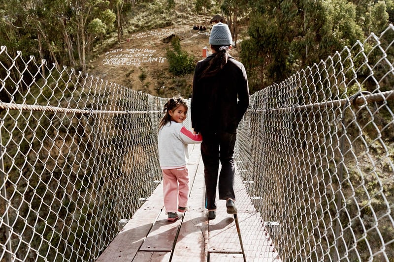 Bolivia_Suspended_Children Crossing