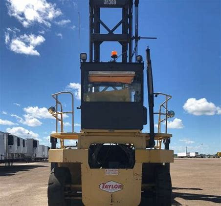 Taylor THDC-955 Loaded Container Handler