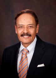 Materials Handling Pioneer Paul Laroia to retire from NMHG