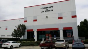 Toyota-Lift of Los Angeles donates Time and Money to local Chapter of the American Red Cross