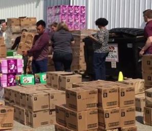 Menasha Corporation kicks off summer intern program with community service