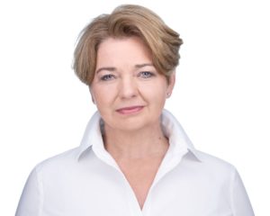 Women In Trucking announces its September 2020 Member of the Month