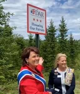 Wreaths Across America dedicates Remembrance Grove to Daughters of the American Revolution