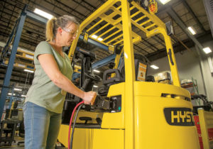 Hyster takes home hardware for Electric Lift Trucks and Fleet Management