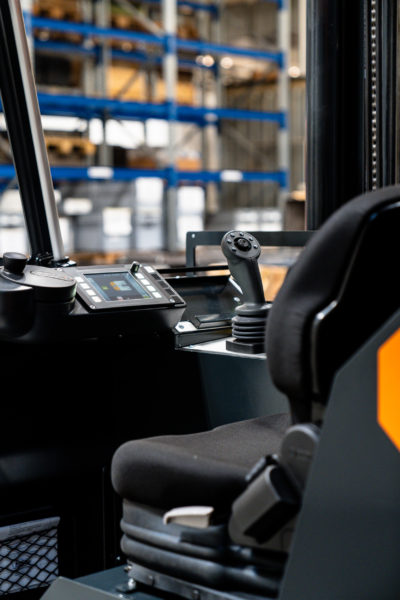 NexX multidirectional reach truck from HUBTEX image