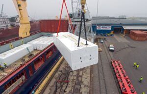 US Great Lakes shipping maintains consistent performance through month of May