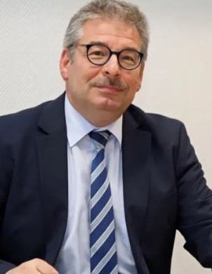 Rolf Eiten, President & CEO of Clark Europe headshot