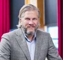 Steve Clark headshot