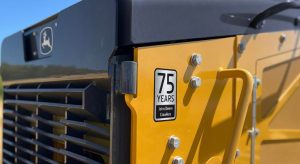 John Deere commemorates 75 Years of Dozer innovation