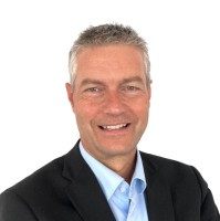 Daniel Hauser headshot