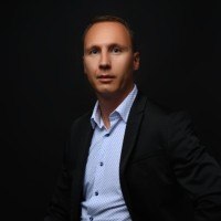 Christoph Buchmann headshot