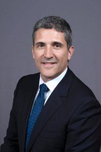 Oscar Torres headshot 2026