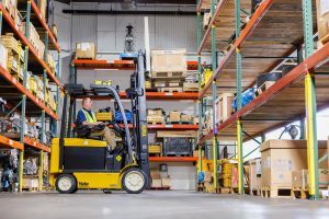 Yale updates flagship electric counterbalanced lift truck for increased efficiency, visibility and configurability