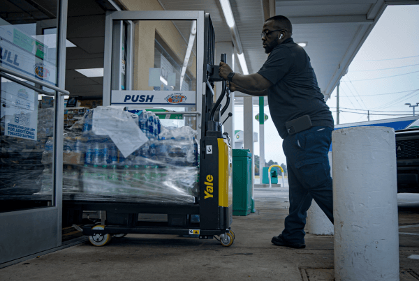 Revolutionary Yale direct-store-delivery solution wins Material Handling Innovation of the Year award
