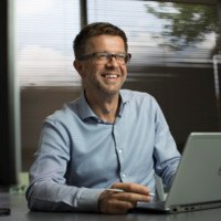Hartmut Siegel, headshot