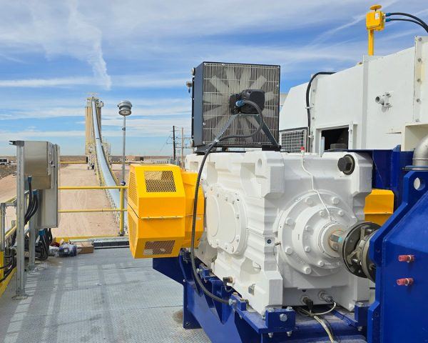 EW-EURODRIVE Powers One of the World’s Longest Single-Flight Conveyor Systems